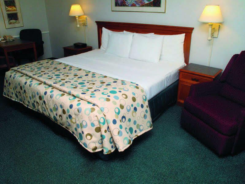 Comfort Inn Wichita Falls North Exterior photo